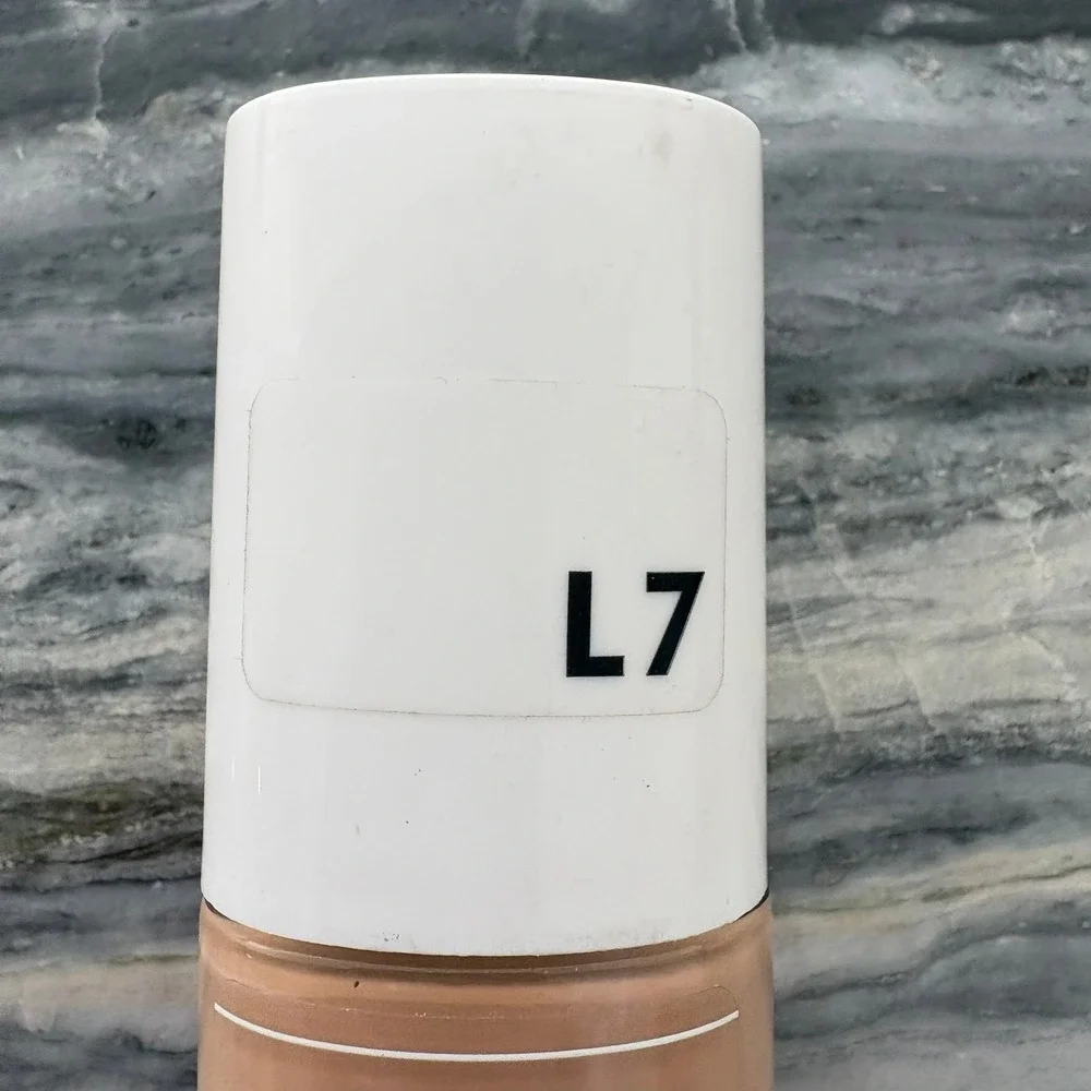 Covergirl TruBlend Hydrating Liquid Foundation L7 Warm Beige 1oz Natural Finish
